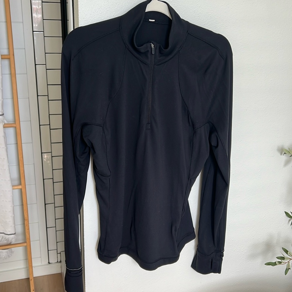 It’s Rulu Run Half Zip